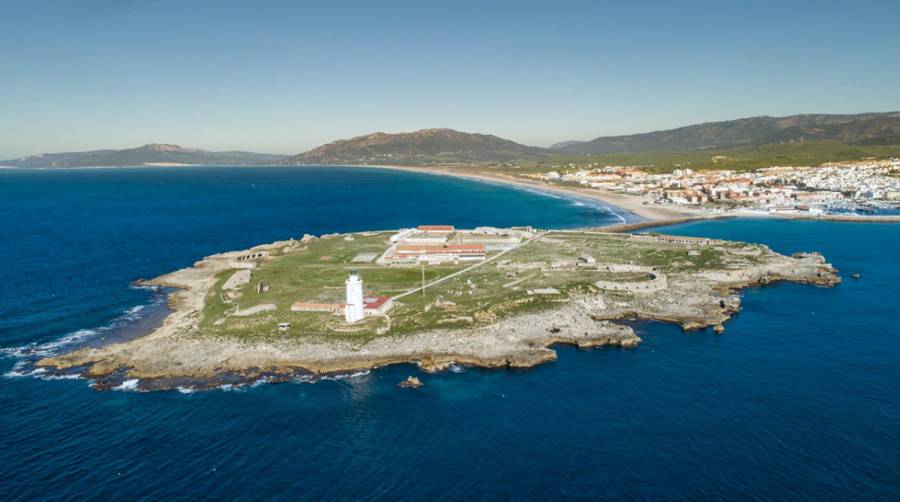 Punta Paloma recupera la esencia de su faro