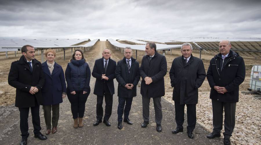 La planta solar Ekian echa a andar en la plataforma log&iacute;stica alavesa de Arasur