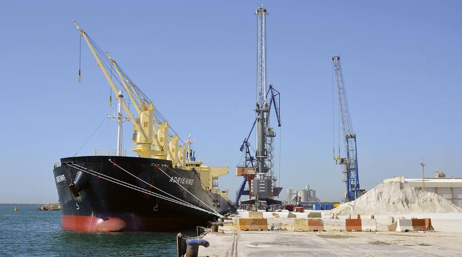 Luz verde al acondicionamiento del muelle transversal exterior del puerto de Castellón