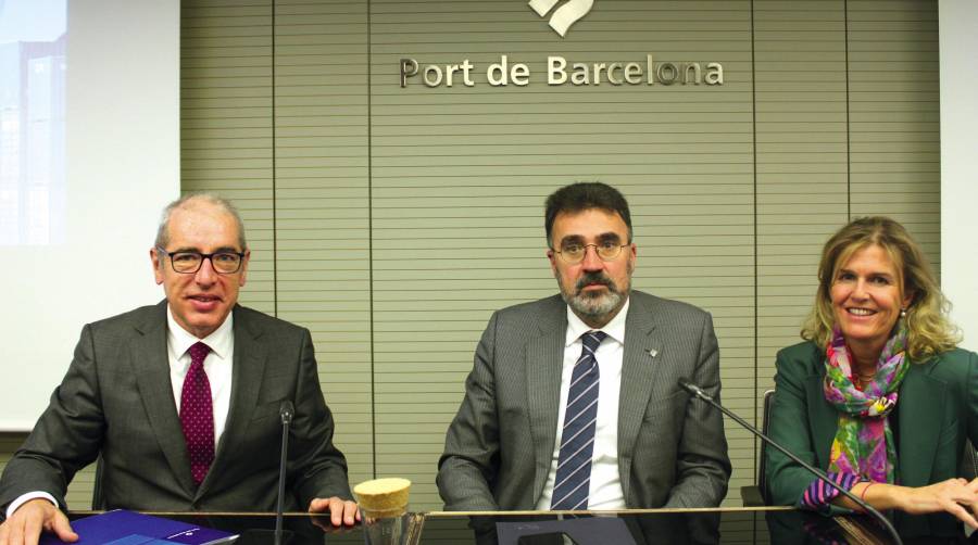 Port de Barcelona 2022: récord de tráficos y récord de ingresos