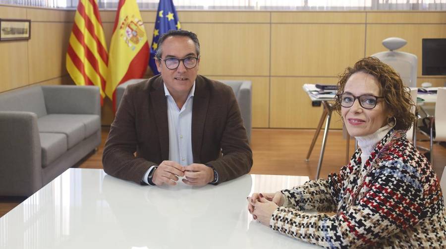 Rubén Ibáñez y Noelia Selma, durante el encuentro de esta mañana.