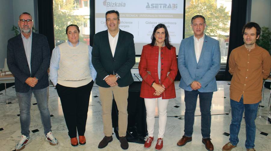 Asetrabi celebró el pasado 30 de octubre una jornada sobre conducción eficiente y estiba de cargas. Foto J.P.