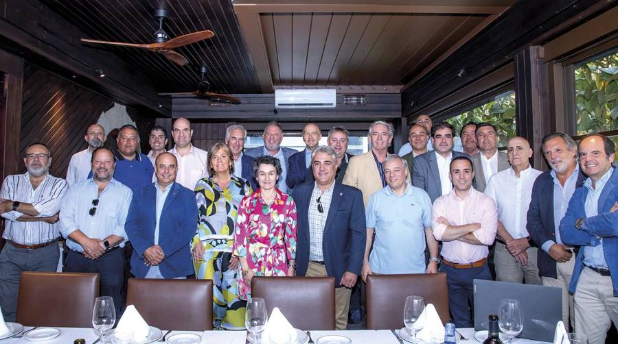 Miembros de Propeller Madrid durante la Asamblea General celebrada hoy.