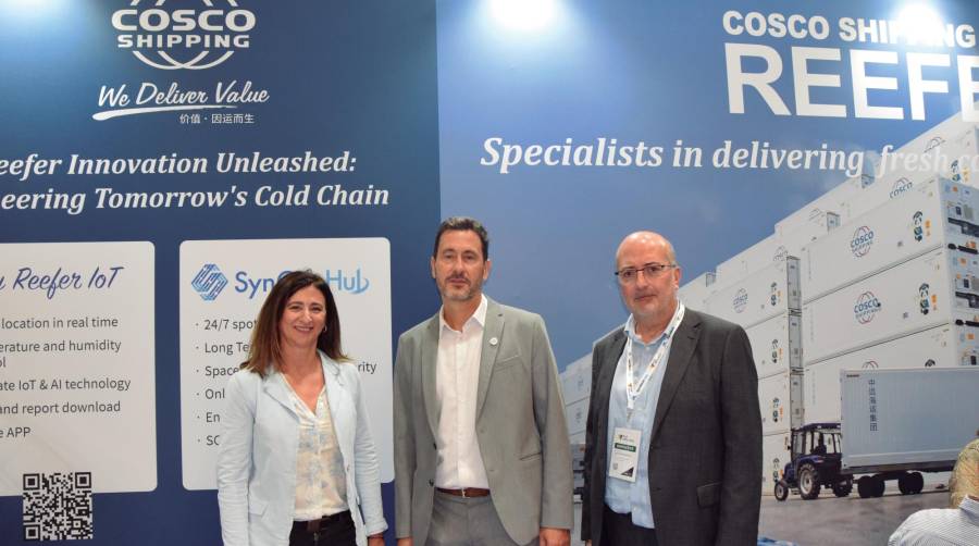 Gracia López, Inside Sales de COSCO Shipping Lines Spain; Federico Berardo, Sales Executive de COSCO y David Garrés, Special Trades Manager-Spain de COSCO.