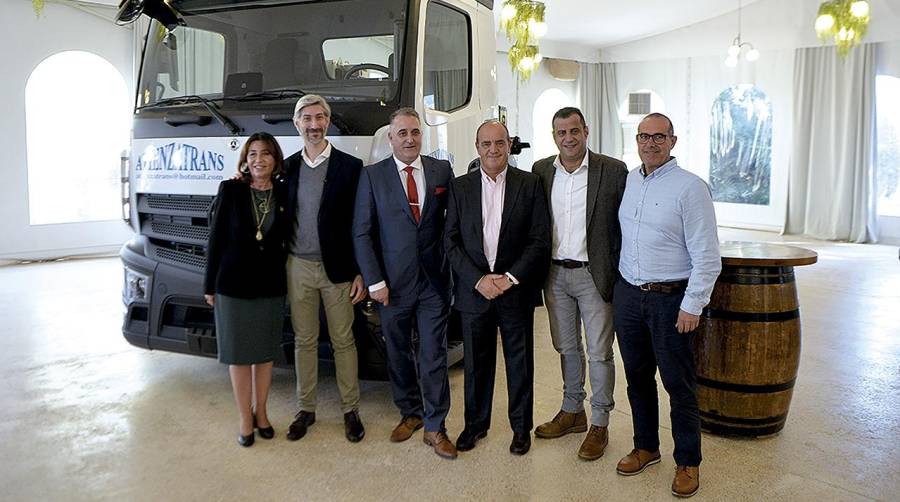 El acto de entrega se celebró en las instalaciones de la Bodega Dominio de la Vega.