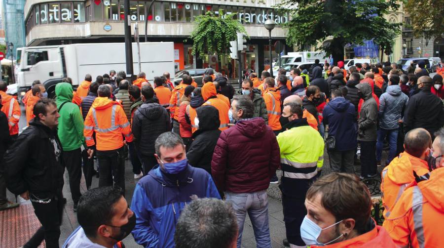 La estiba de Bilbao apura su tiempo antes de la entrada en acción del administrador concursal