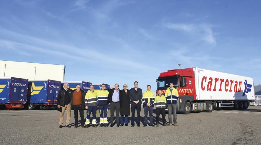 Parte del equipo de Carreras Grupo Logístico en las instalaciones de la compañía.