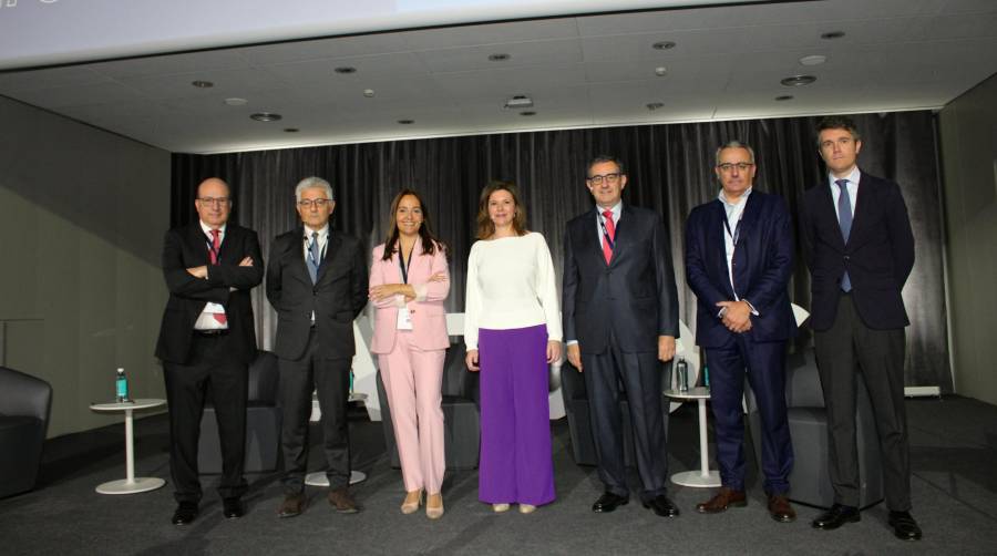 Cargadores y transportistas claman por la unidad ante los nuevos retos de la carretera