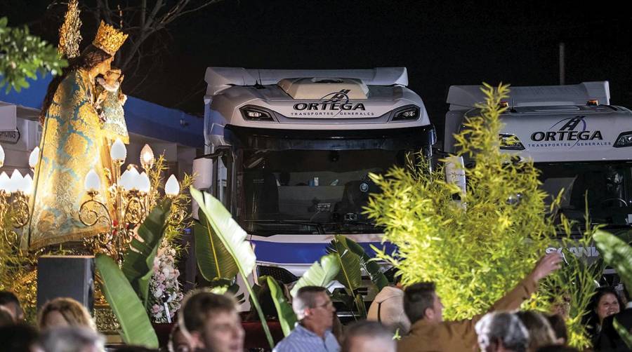 Transportes Ortega ha sido la única empresa transportista que ha recibido a la virgen.