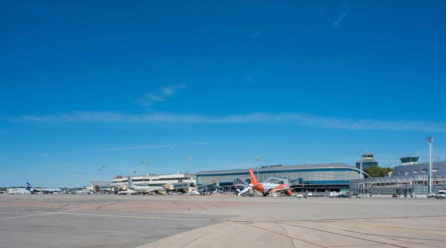 Los aeropuertos españoles van recuperando la normalidad.