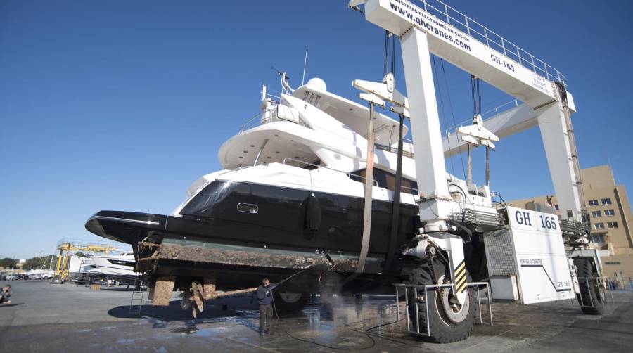 La APB saca a concurso la zona de varada y botadura del Cós Nou en el puerto de Maó