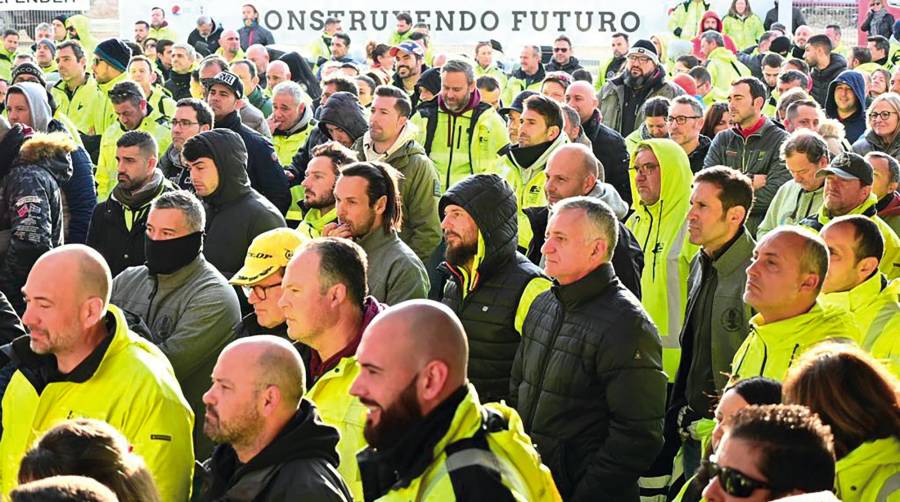 La firma del nuevo Convenio Colectivo es el primer reto al que se enfrentará el sector de la estiba en Valencia.