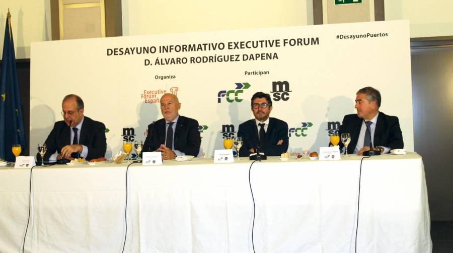 Dapena recalca la necesidad de incluir al sector marítimo en un ETS impulsado desde la OMI