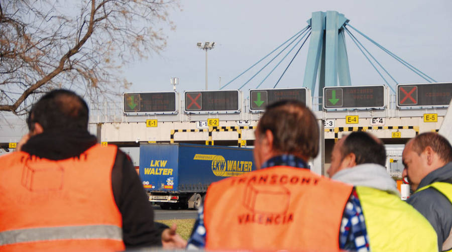 Los aut&oacute;nomos vuelven al trabajo en Valencia