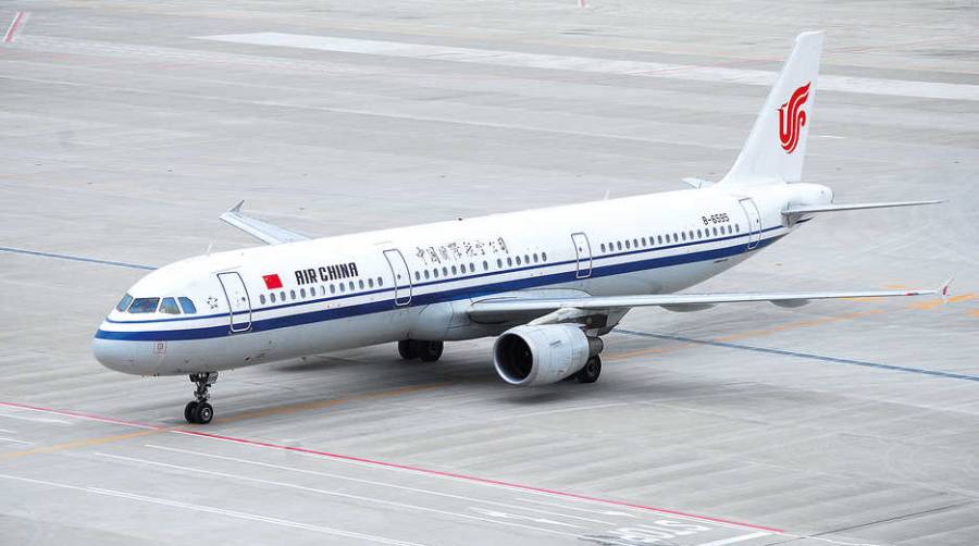 Air China dispone de diez vuelos semanales al pa&iacute;s asi&aacute;tico.