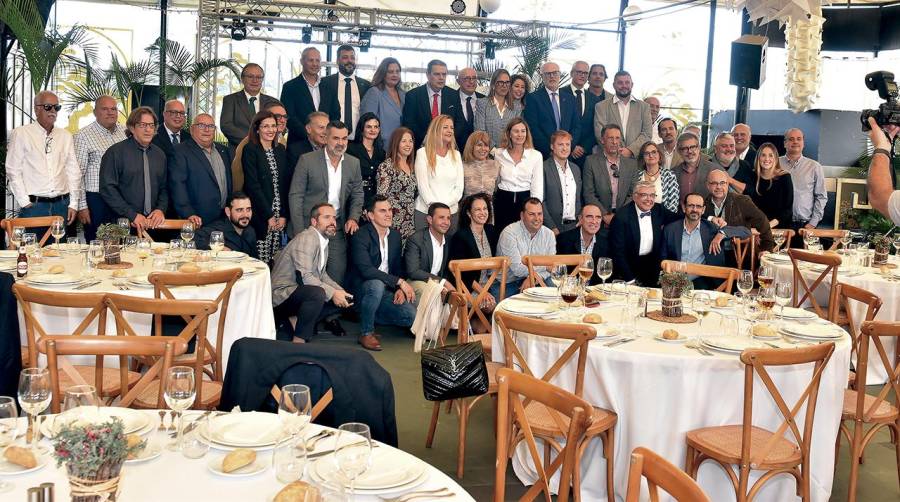 La Federación Canaria de Empresas Portuarias (Fedeport) ha celebrado su encuentro navideño.