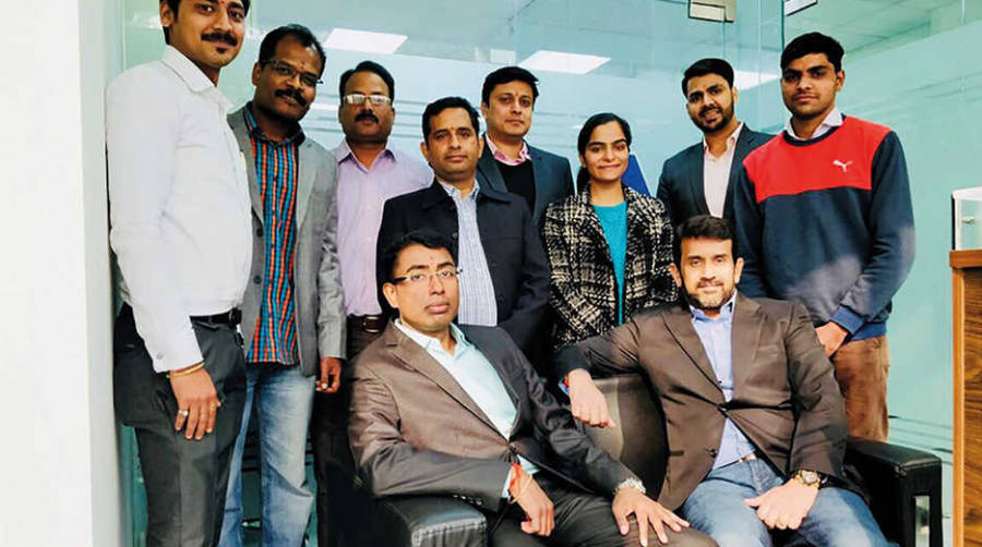 Equipo de la nueva oficina de Grupo Alonso en Nueva Delhi.