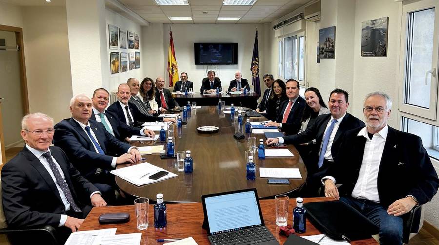 Miembros del Pleno de Consejo General de Agentes de Aduanas.