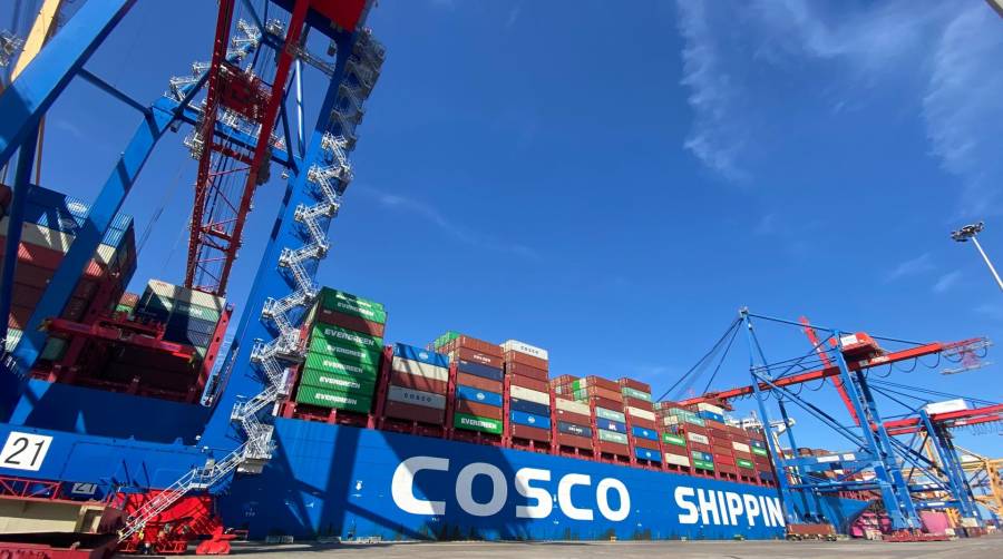 COSCO SHIPPING Lines Spain conecta Valencia con Oriente Medio a través de una nueva escala en Abu Dhabi en su servicio AEU7.