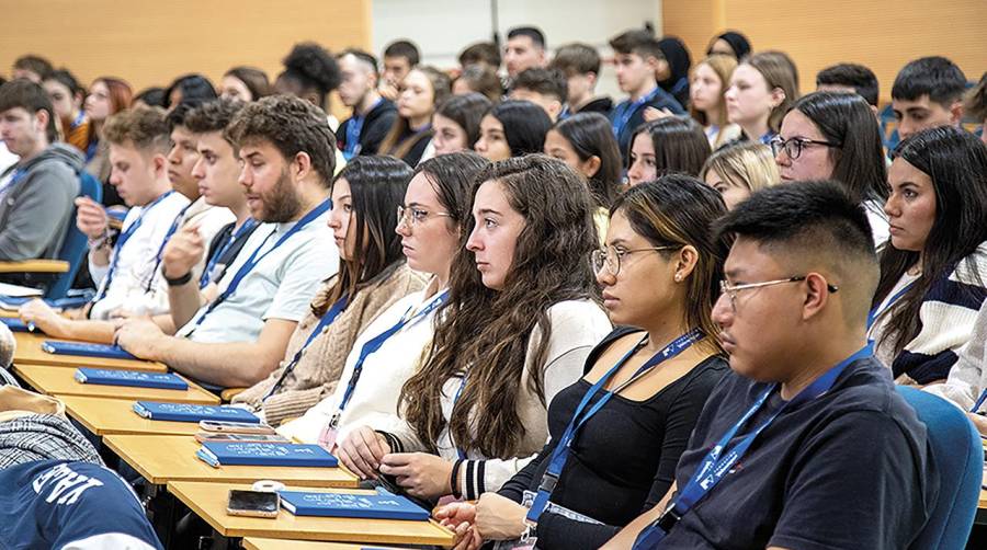 Arranca el de Grado superior de FP de logística portuaria de la Fundación Valenciaport