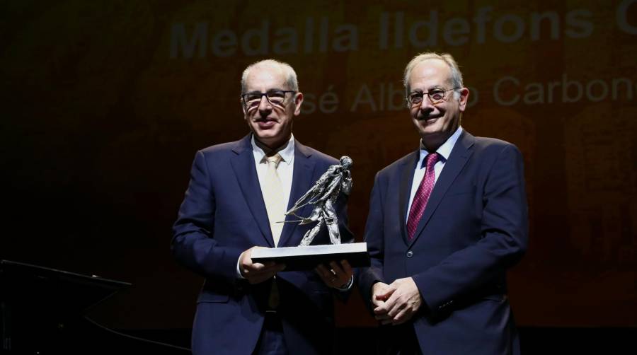 José Alberto Carbonell recibe la Medalla Ildefons Cerdà 2024