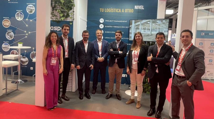 Parte del equipo representante de ASPOR Engineering y partners (TPF Consulting y TRIANGLE Real Estate Management) en el SIL: