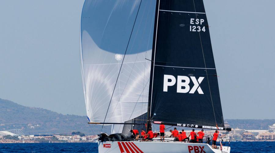 Palibex celebra los resultados de su primera participación en la Copa del Rey de Vela