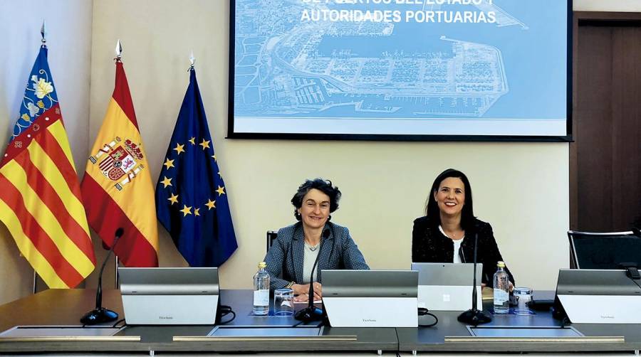 La inauguración de las jornadas ha estado a cargo de la presidenta de la APV, Mar Chao, y de la directora Corporativa de Puertos del Estado, Pilar Parra.