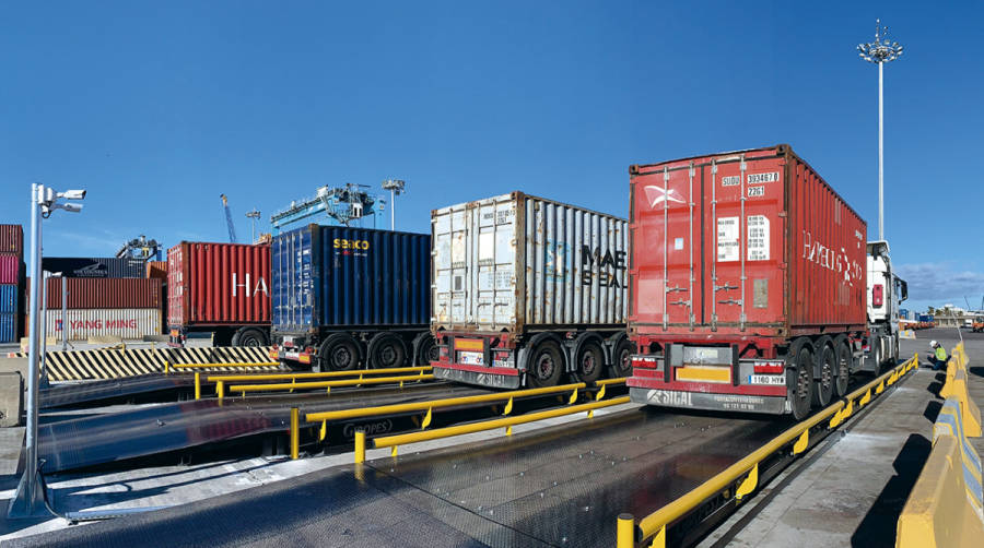 Los transportistas retomar&aacute;n ma&ntilde;ana su actividad en APM Terminals Valencia.