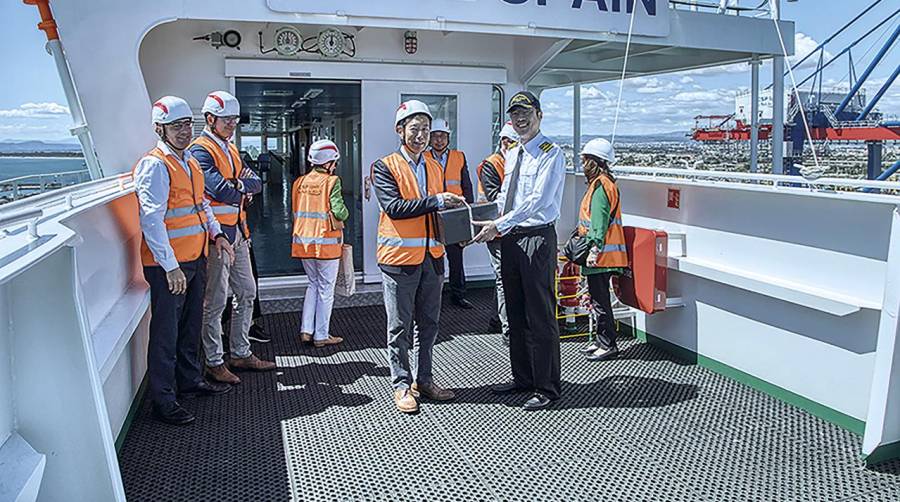 OOCL reafirma su apuesta por Valencia con la escala del “OOCL Spain”