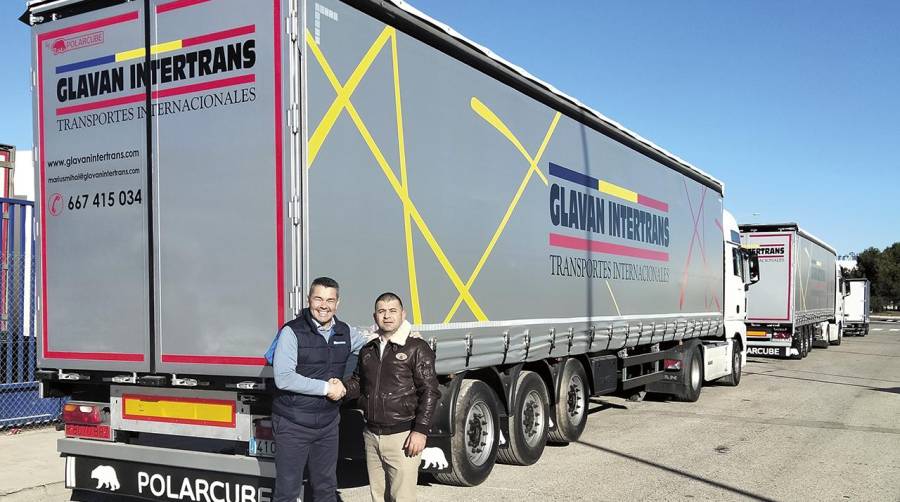 Sergio Fas, comercial de PolarCube; y Mario Glavatchi, gerente de Glavan Intertrans.