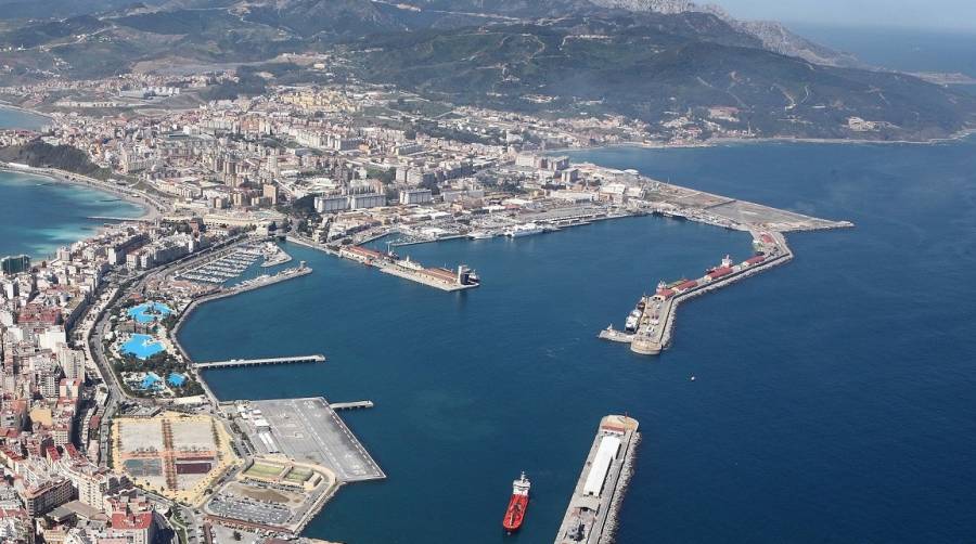 UGT pide revisar la financiaci&oacute;n de los puertos de Ceuta y Melilla