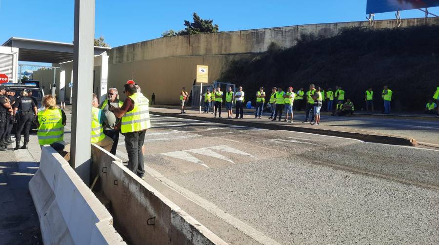 El transporte portuario de Algeciras abre un período de diálogo para dotar de estabilidad al sector