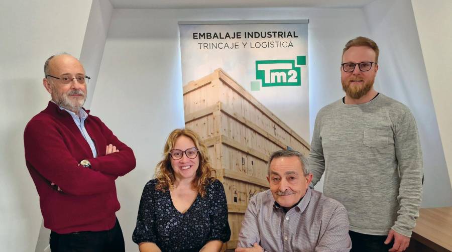 ﻿De izquierda a derecha, Miguel Ángel Jiménez (CEO TM2), Mónica Jiménez (directora General TM2), Pere Causaubón (director General SEA Trincajes Marítimos) y Alejandro Navarro (director Operaciones TM2).