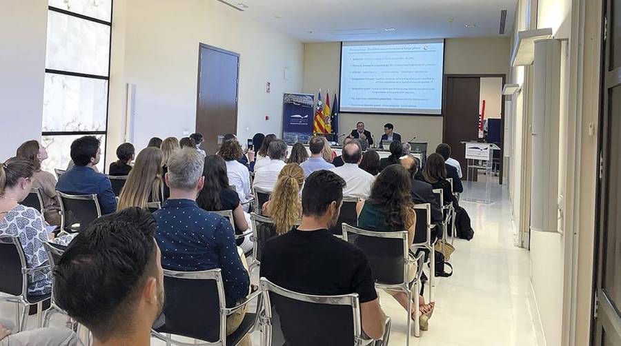 La jornada se ha desarrollado en el Edificio del Reloj del Puerto de Valencia.