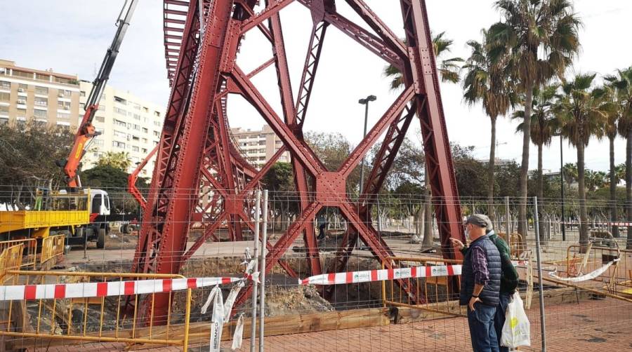 La Autoridad Portuaria de Almer&iacute;a licita la obra de reparaci&oacute;n de las cimentaciones del Cable Ingl&eacute;s.