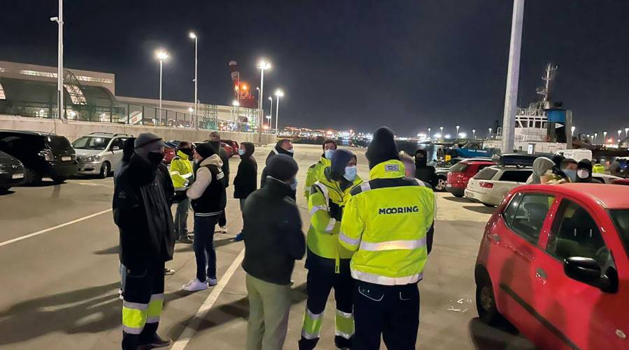 Sindicatos y patronal de amarre acudirán mañana a mediación en Barcelona