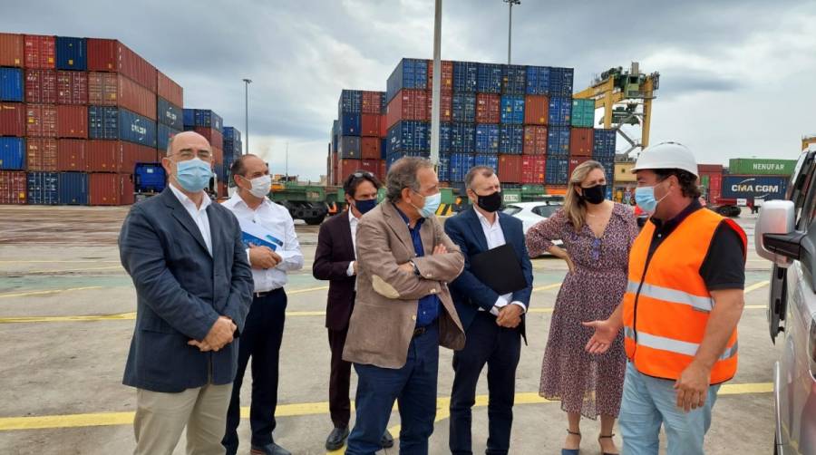 Generalitat y Valenciaport potencian la FP Dual en el &aacute;mbito log&iacute;stico-portuario