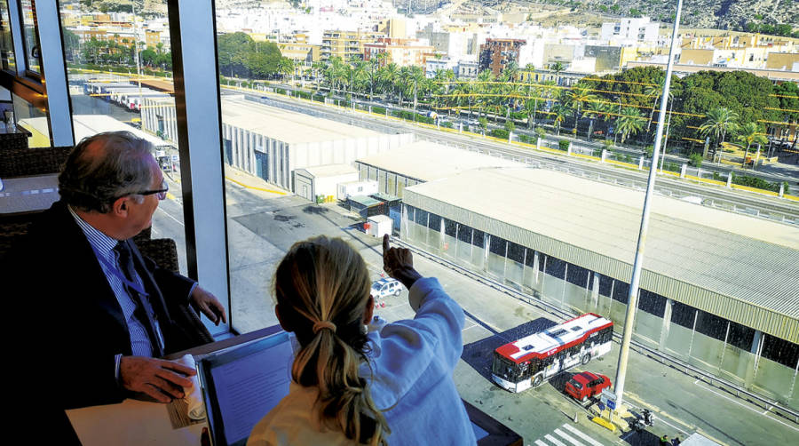 &ldquo;Un puerto sin conexi&oacute;n con el ferrocarril est&aacute; abocado a no seguir creciendo&quot;