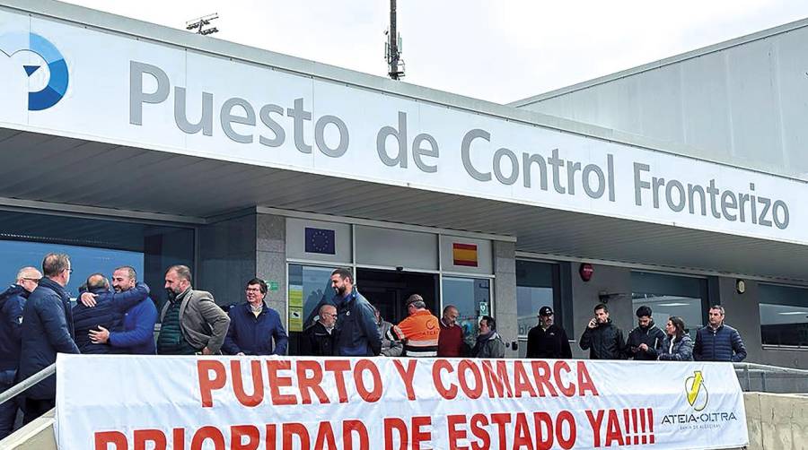 Landaluce alerta sobre la situación “límite” del PCF de Algeciras y pide “dar facilidades” a la economía real