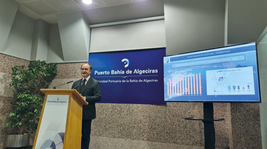 Gerardo Landaluce, presidente de la APBA, ayer durante su exposición.