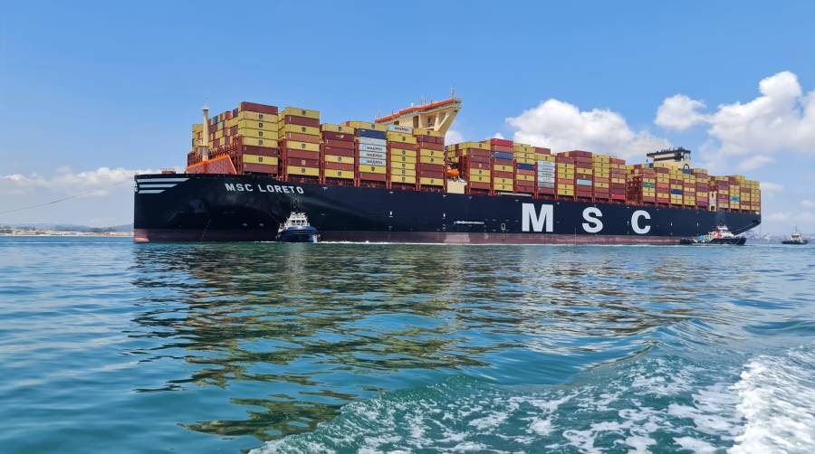 El “MSC Loreto” ha hecho hoy su primera escala en el Puerto de Algeciras.