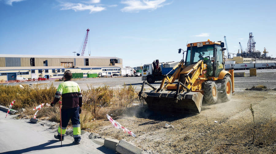 El Puerto de Almer&iacute;a inicia las obras de la Terminal de Tr&aacute;fico Pesado