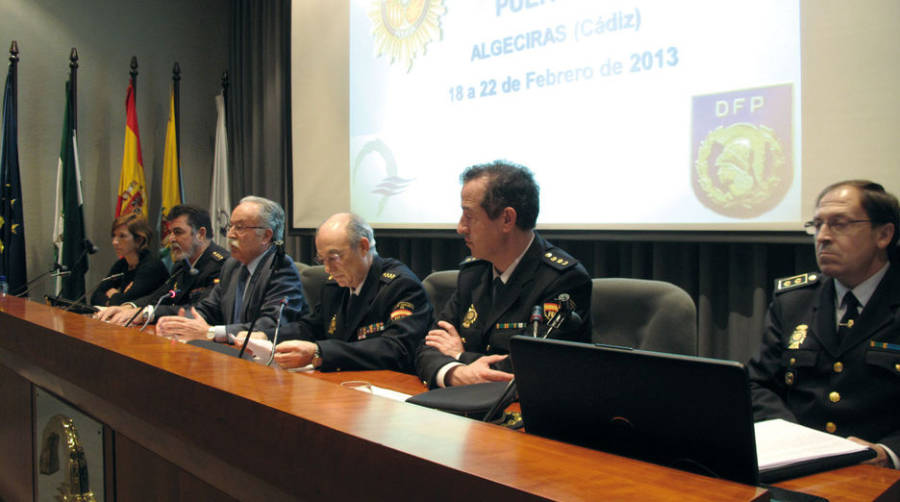 Clausura del I Curso de Polic&iacute;a en el Puerto de Algeciras