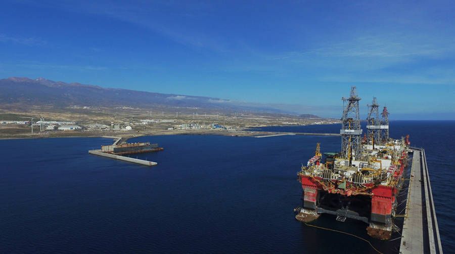 Vista del puerto de Granadilla.