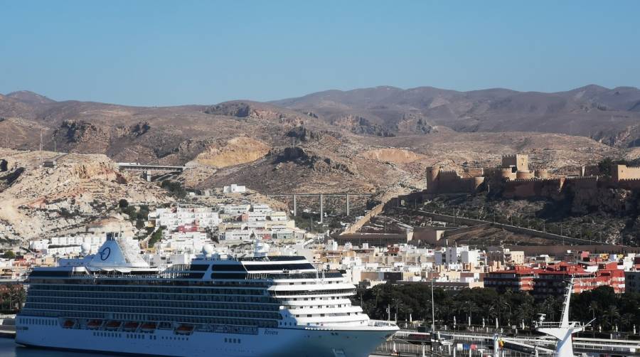 Puerto de Almer&iacute;a prev&eacute; ya 13 escalas de cruceros en 2022