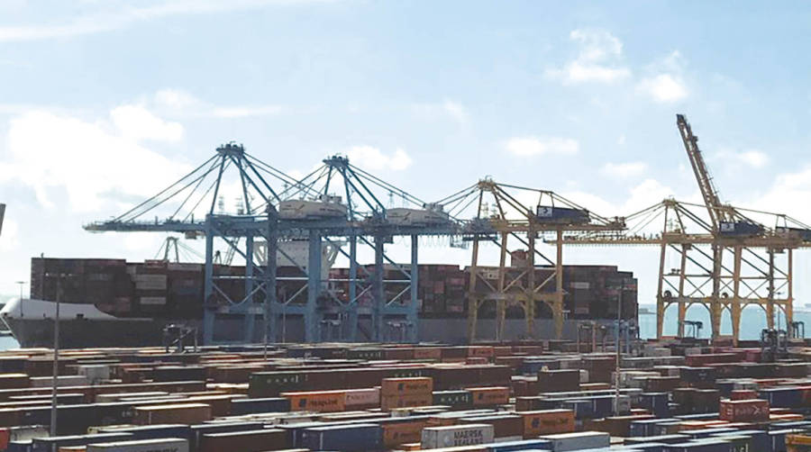 APM Terminals Barcelona bate r&eacute;cords con 5.394 movimientos sobre el &ldquo;Millau Bridge&rdquo;