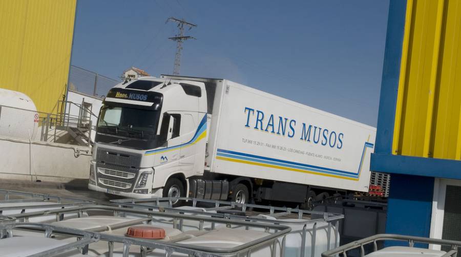 TransMusos adquiere nueve Volvo FH 500