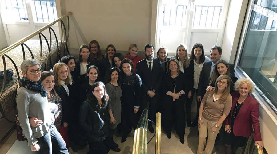 La Asociaci&oacute;n WISTA Spain comparti&oacute; un almuerzo en Madrid con Marina Mercante y Cooperaci&oacute;n Internacional.