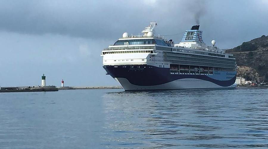 El crucero “Marella Voyager” realiza su primera escala en el puerto de Cartagena